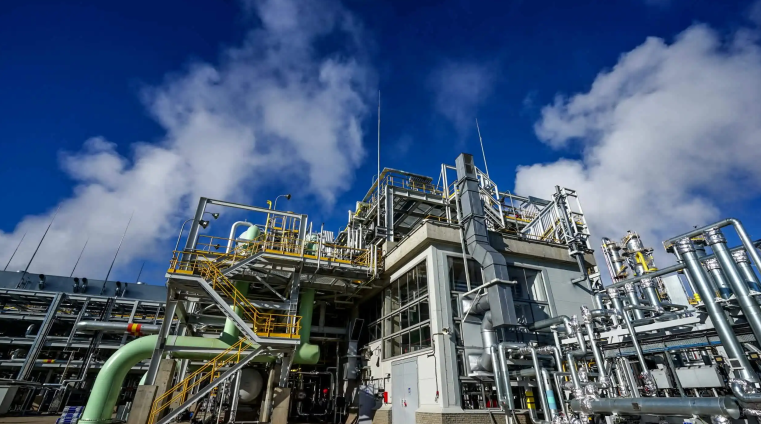 修武磁翻板液位計遇到堵塞怎么應對